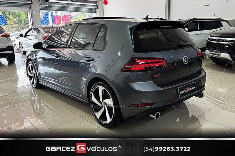 VOLKSWAGEN GOLF 2.0 TSI 350 GTI 16V 230CV TURBO AUTOMATIZADO 2019/2019 GARCEZ VEÍCULOS BENTO GONÇALVES / Carros no Vale VOLKSWAGEN GOLF 2.0 TSI 350 GTI 16V 230CV TURBO AUTOMATIZADO 2019/2019 GARCEZ VEÍCULOS BENTO GONÇALVES / Carros no Vale