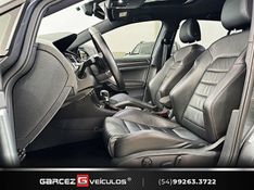 VOLKSWAGEN GOLF 2.0 TSI 350 GTI 16V 230CV TURBO AUTOMATIZADO 2019/2019 GARCEZ VEÍCULOS BENTO GONÇALVES / Carros no Vale