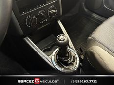 VOLKSWAGEN PARATI 1.6 MI TRACK & FIELD 8V G.III 2004/2005 GARCEZ VEÍCULOS BENTO GONÇALVES / Carros no Vale