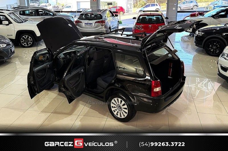 VOLKSWAGEN PARATI 1.6 MI TRACK & FIELD 8V G.III 2004/2005 GARCEZ VEÍCULOS BENTO GONÇALVES / Carros no Vale