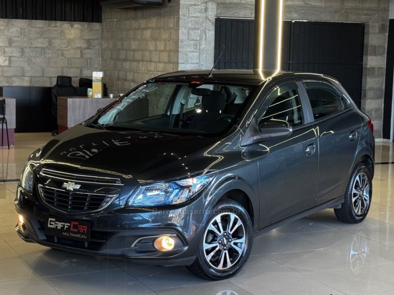 CHEVROLET ONIX 1.4 MPFI LTZ 8V 2016/2016 GRIFFCAR MULTIMARCAS DOIS IRMÃOS / Carros no Vale CHEVROLET ONIX 1.4 MPFI LTZ 8V 2016/2016 GRIFFCAR MULTIMARCAS DOIS IRMÃOS / Carros no Vale