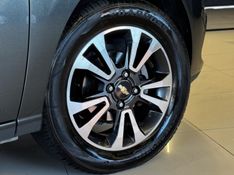 CHEVROLET ONIX 1.4 MPFI LTZ 8V 2016/2016 GRIFFCAR MULTIMARCAS DOIS IRMÃOS / Carros no Vale
