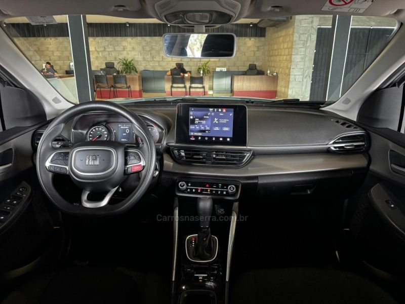 FIAT FASTBACK 1.0 200 TURBO DRIVE 2024/2024 GRIFFCAR MULTIMARCAS DOIS IRMÃOS / Carros no Vale
