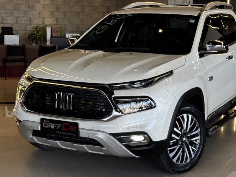 FIAT TORO 2.0 16V TURBO RANCH 4X4 AUTOMÁTICO 2023/2024 GRIFFCAR MULTIMARCAS DOIS IRMÃOS / Carros no Vale FIAT TORO 2.0 16V TURBO RANCH 4X4 AUTOMÁTICO 2023/2024 GRIFFCAR MULTIMARCAS DOIS IRMÃOS / Carros no Vale