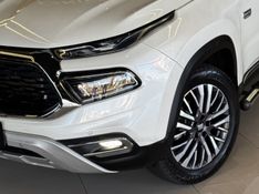 FIAT TORO 2.0 16V TURBO RANCH 4X4 AUTOMÁTICO 2023/2024 GRIFFCAR MULTIMARCAS DOIS IRMÃOS / Carros no Vale