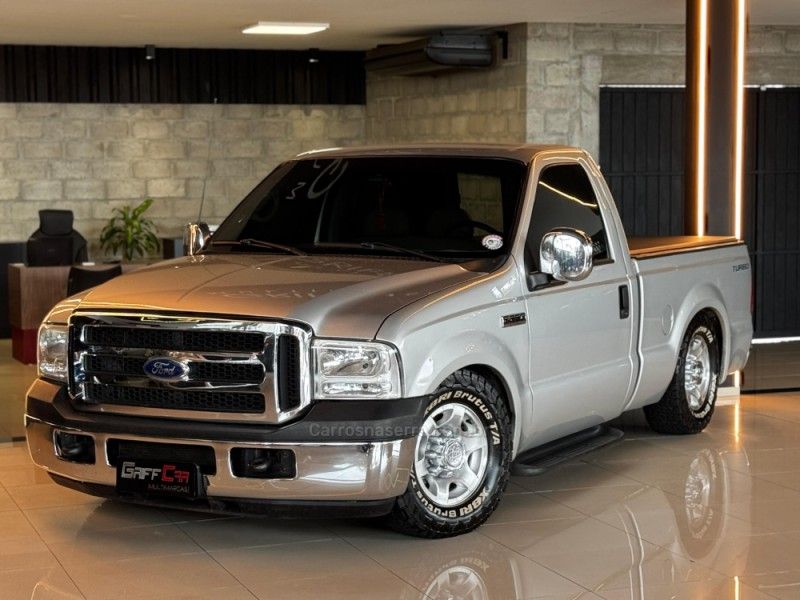 FORD F-250 4.2 XL 4X2 CS TURBO INTERCOOLER 1999/2000 GRIFFCAR MULTIMARCAS DOIS IRMÃOS / Carros no Vale