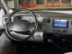 FORD F-250 4.2 XL 4X2 CS TURBO INTERCOOLER 1999/2000 GRIFFCAR MULTIMARCAS DOIS IRMÃOS / Carros no Vale