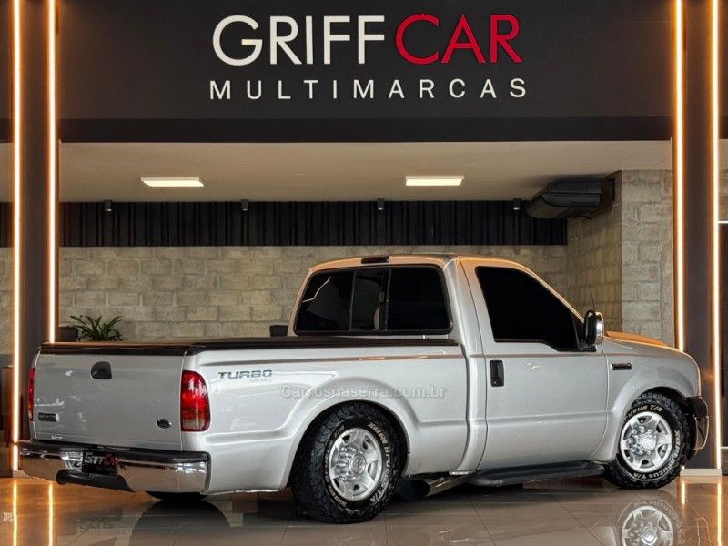FORD F-250 4.2 XL 4X2 CS TURBO INTERCOOLER 1999/2000 GRIFFCAR MULTIMARCAS DOIS IRMÃOS / Carros no Vale