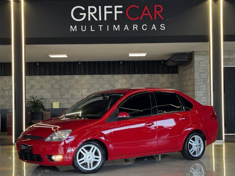 FORD FIESTA 1.6 MPI 8V 2006/2007 GRIFFCAR MULTIMARCAS DOIS IRMÃOS / Carros no Vale