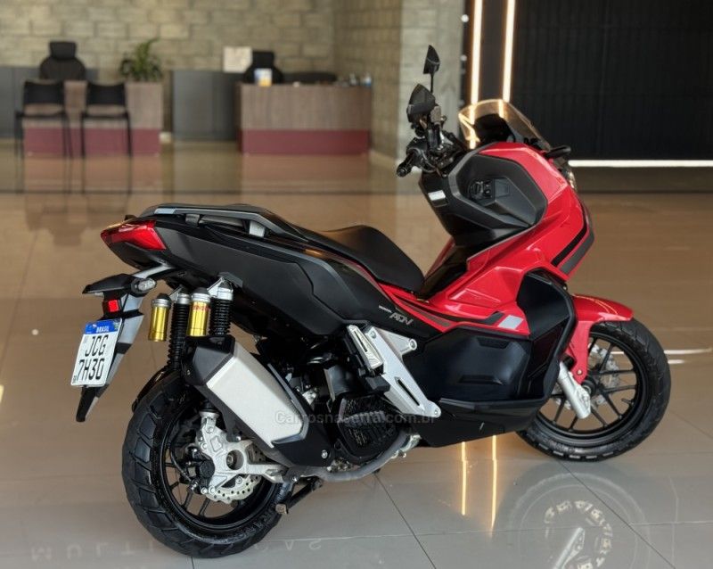 HONDA ADV 150 2023/2024 GRIFFCAR MULTIMARCAS DOIS IRMÃOS / Carros no Vale