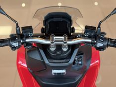 HONDA ADV 150 2023/2024 GRIFFCAR MULTIMARCAS DOIS IRMÃOS / Carros no Vale