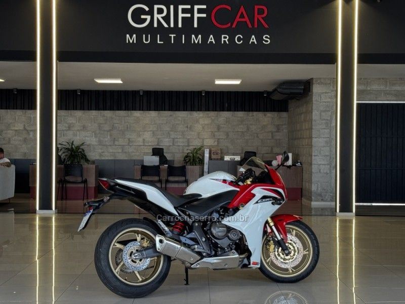 Honda Motos CBR 600F ABS 2013/2013 GRIFFCAR MULTIMARCAS DOIS IRMÃOS / Carros no Vale Honda Motos CBR 600F ABS 2013/2013 GRIFFCAR MULTIMARCAS DOIS IRMÃOS / Carros no Vale