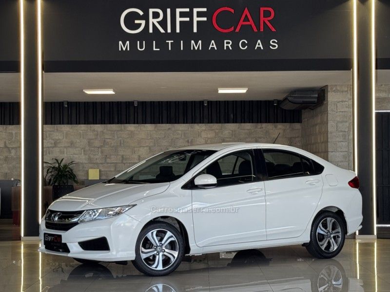 HONDA CITY 1.5 LX 16V 2017/2017 GRIFFCAR MULTIMARCAS DOIS IRMÃOS / Carros no Vale