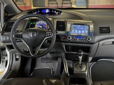 HONDA CIVIC 1.8 EXS 16V 2009/2010 GRIFFCAR MULTIMARCAS DOIS IRMÃOS / Carros no Vale