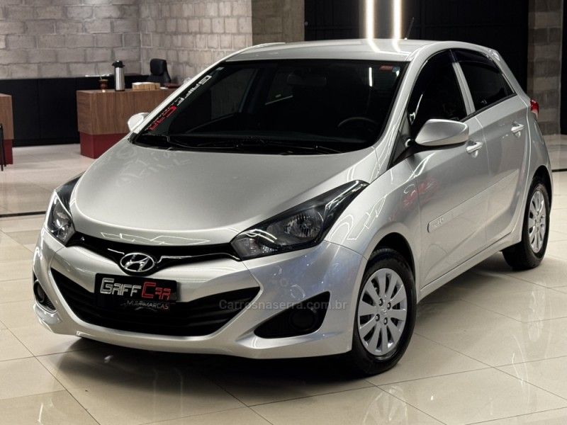 HYUNDAI HB20 1.0 COMFORT 12V 2014/2015 GRIFFCAR MULTIMARCAS DOIS IRMÃOS / Carros no Vale HYUNDAI HB20 1.0 COMFORT 12V 2014/2015 GRIFFCAR MULTIMARCAS DOIS IRMÃOS / Carros no Vale