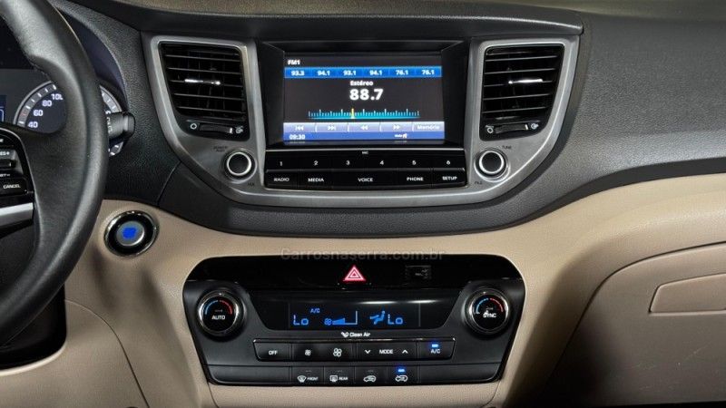 HYUNDAI TUCSON 1.6 GLS TURBO 2020/2021 GRIFFCAR MULTIMARCAS DOIS IRMÃOS / Carros no Vale