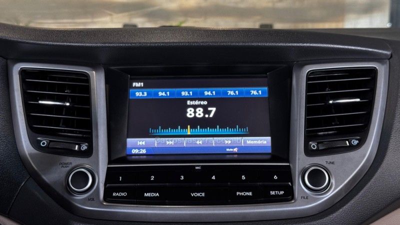 HYUNDAI TUCSON 1.6 GLS TURBO 2020/2021 GRIFFCAR MULTIMARCAS DOIS IRMÃOS / Carros no Vale