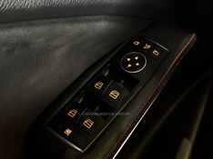 MERCEDES-BENZ A 250 2.0 SPORT TURBO AUTOMATIZADO 2014/2014 GRIFFCAR MULTIMARCAS DOIS IRMÃOS / Carros no Vale