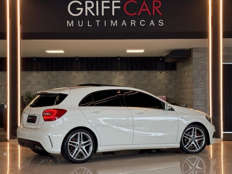 MERCEDES-BENZ A 250 2.0 SPORT TURBO AUTOMATIZADO 2014/2014 GRIFFCAR MULTIMARCAS DOIS IRMÃOS / Carros no Vale MERCEDES-BENZ A 250 2.0 SPORT TURBO AUTOMATIZADO 2014/2014 GRIFFCAR MULTIMARCAS DOIS IRMÃOS / Carros no Vale