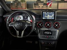 MERCEDES-BENZ A 250 2.0 SPORT TURBO AUTOMATIZADO 2014/2014 GRIFFCAR MULTIMARCAS DOIS IRMÃOS / Carros no Vale