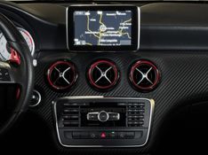 MERCEDES-BENZ A 250 2.0 SPORT TURBO AUTOMATIZADO 2014/2014 GRIFFCAR MULTIMARCAS DOIS IRMÃOS / Carros no Vale