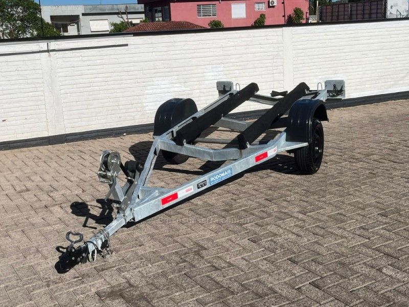 YAMAHA – JET SKI JET SKI SPARK 2024/2025 GRIFFCAR MULTIMARCAS DOIS IRMÃOS / Carros no Vale