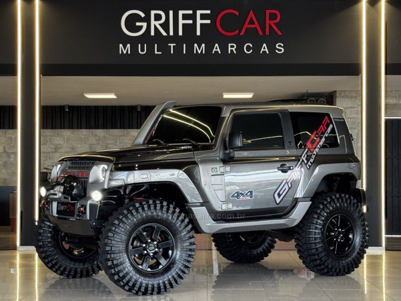 TROLLER T4 3.2 XLT 4X4 20V TURBO INTERCOOLER 2018/2019 GRIFFCAR MULTIMARCAS DOIS IRMÃOS / Carros no Vale