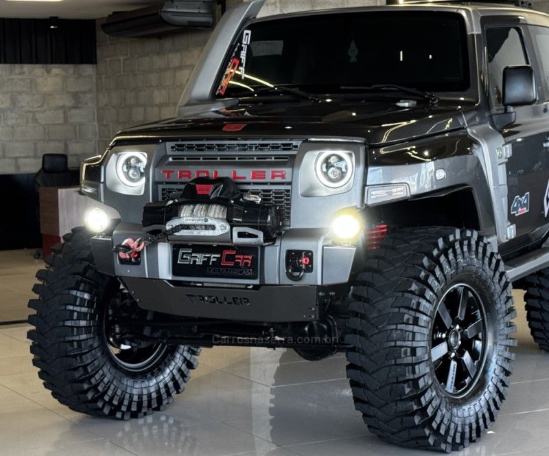 TROLLER T4 3.2 XLT 4X4 20V TURBO INTERCOOLER 2018/2019 GRIFFCAR MULTIMARCAS DOIS IRMÃOS / Carros no Vale
