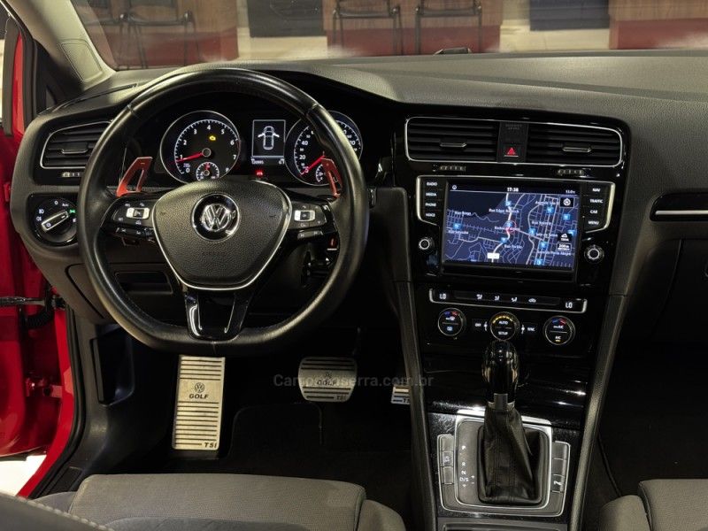 VOLKSWAGEN GOLF 1.4 TSI HIGHLINE 16V 2014/2014 GRIFFCAR MULTIMARCAS DOIS IRMÃOS / Carros no Vale VOLKSWAGEN GOLF 1.4 TSI HIGHLINE 16V 2014/2014 GRIFFCAR MULTIMARCAS DOIS IRMÃOS / Carros no Vale
