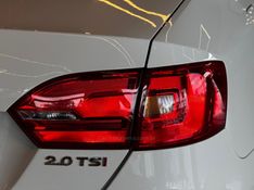 VOLKSWAGEN JETTA 2.0 TSI HIGHLINE 200CV TIPTRONIC 2012/2013 GRIFFCAR MULTIMARCAS DOIS IRMÃOS / Carros no Vale