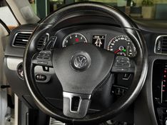 VOLKSWAGEN JETTA 2.0 TSI HIGHLINE 200CV TIPTRONIC 2012/2013 GRIFFCAR MULTIMARCAS DOIS IRMÃOS / Carros no Vale