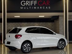 VOLKSWAGEN POLO 1.0 MPI 12V 2019/2020 GRIFFCAR MULTIMARCAS DOIS IRMÃOS / Carros no Vale