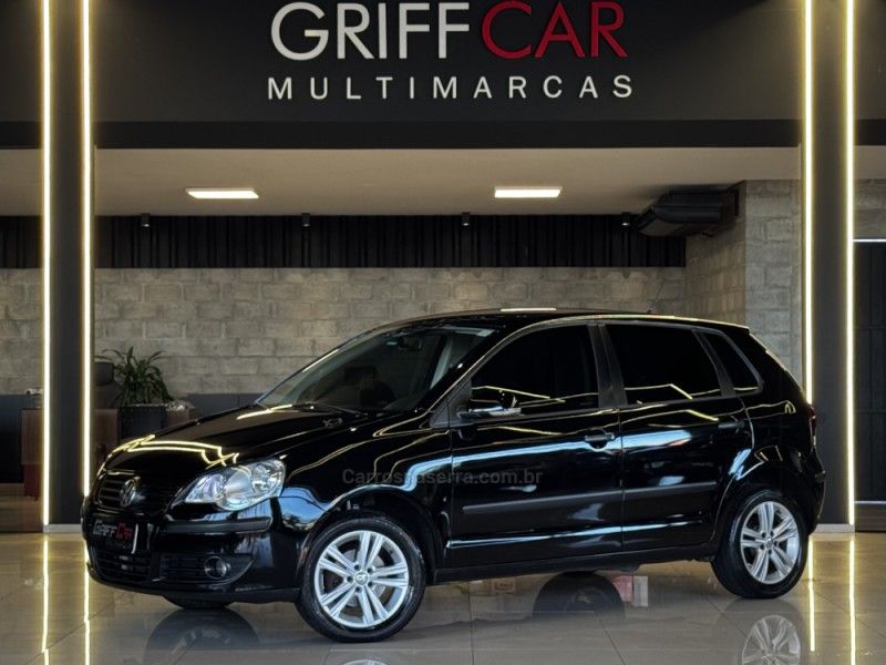 VOLKSWAGEN POLO 1.6 MI 8V 2009/2010 GRIFFCAR MULTIMARCAS DOIS IRMÃOS / Carros no Vale
