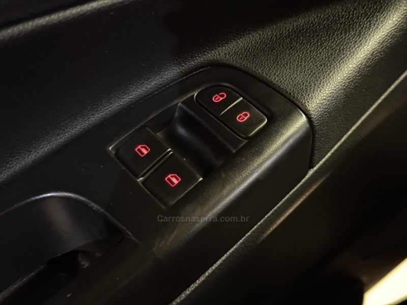VOLKSWAGEN SAVEIRO 1.6 MSI ROBUST CD 8V 2021/2022 GRIFFCAR MULTIMARCAS DOIS IRMÃOS / Carros no Vale VOLKSWAGEN SAVEIRO 1.6 MSI ROBUST CD 8V 2021/2022 GRIFFCAR MULTIMARCAS DOIS IRMÃOS / Carros no Vale