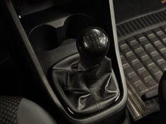 VOLKSWAGEN SAVEIRO 1.6 MSI ROBUST CD 8V 2021/2022 GRIFFCAR MULTIMARCAS DOIS IRMÃOS / Carros no Vale