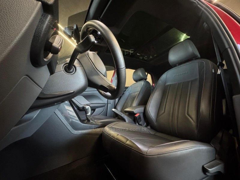 VOLKSWAGEN T-CROSS 1.0 TSI 200 12V 2024/2025 GRIFFCAR MULTIMARCAS DOIS IRMÃOS / Carros no Vale