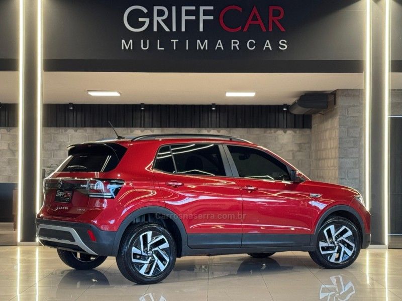 VOLKSWAGEN T-CROSS 1.0 TSI 200 12V 2024/2025 GRIFFCAR MULTIMARCAS DOIS IRMÃOS / Carros no Vale