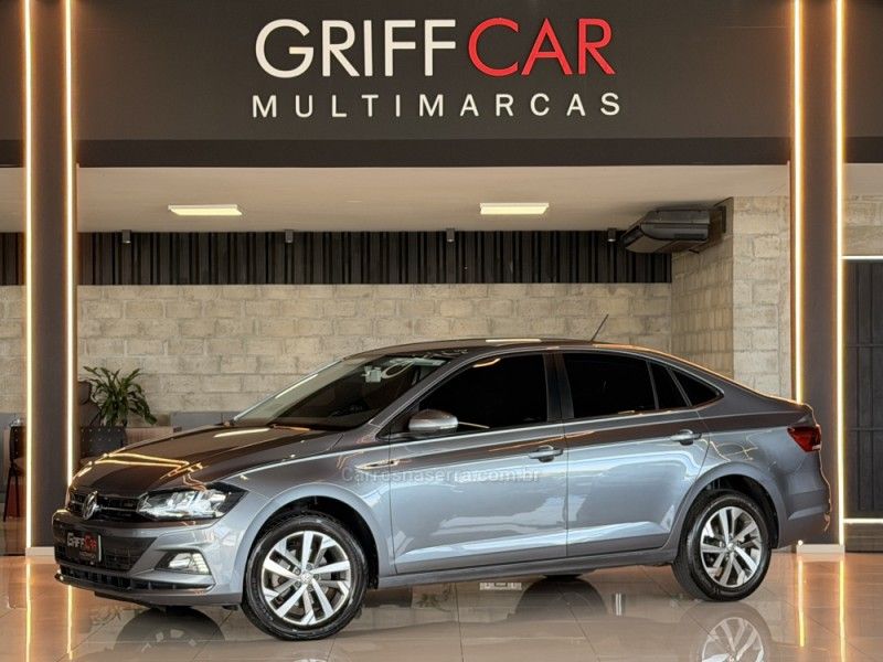 VOLKSWAGEN VIRTUS 1.0 200 TSI HIGHLINE 2018/2019 GRIFFCAR MULTIMARCAS DOIS IRMÃOS / Carros no Vale