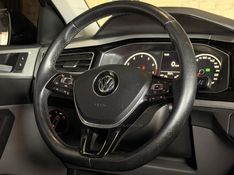 VOLKSWAGEN VIRTUS 1.0 200 TSI HIGHLINE 2018/2019 GRIFFCAR MULTIMARCAS DOIS IRMÃOS / Carros no Vale