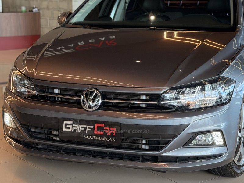 VOLKSWAGEN VIRTUS 1.0 200 TSI HIGHLINE 2018/2019 GRIFFCAR MULTIMARCAS DOIS IRMÃOS / Carros no Vale