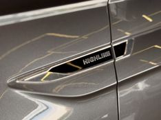 VOLKSWAGEN VIRTUS 1.0 200 TSI HIGHLINE 2018/2019 GRIFFCAR MULTIMARCAS DOIS IRMÃOS / Carros no Vale