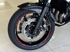 YAMAHA XJ6 N ABS SP 2014/2015 GRIFFCAR MULTIMARCAS DOIS IRMÃOS / Carros no Vale