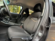 FIAT FASTBACK 1.0 200 TURBO DRIVE 2024/2025 KASPER VEÍCULOS DOIS IRMÃOS / Carros no Vale