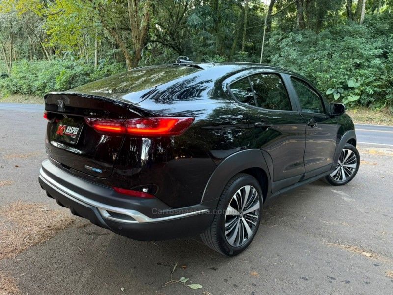 FIAT FASTBACK 1.0 TURBO 200 AUDACE HIBRÍDO 2025/2025 KASPER VEÍCULOS DOIS IRMÃOS / Carros no Vale