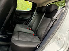FIAT MOBI 1.0 8V EVO LIKE 2023/2024 KASPER VEÍCULOS DOIS IRMÃOS / Carros no Vale