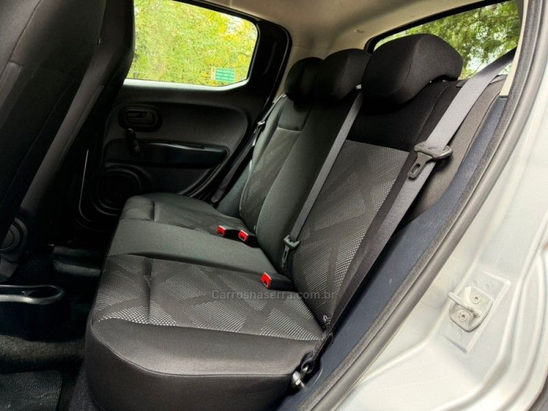 FIAT MOBI 1.0 8V EVO LIKE 2023/2024 KASPER VEÍCULOS DOIS IRMÃOS / Carros no Vale