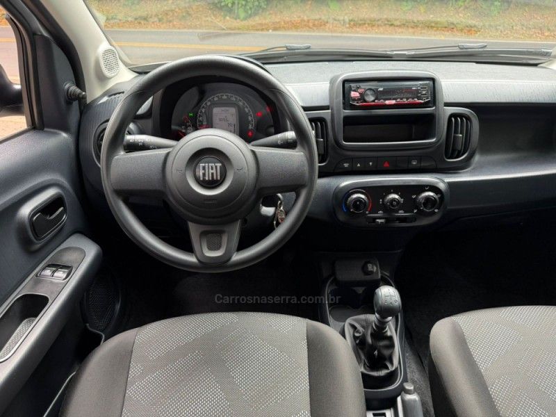 FIAT MOBI 1.0 8V EVO LIKE 2023/2024 KASPER VEÍCULOS DOIS IRMÃOS / Carros no Vale