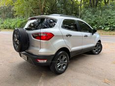 FORD ECOSPORT 1.5 TIVCT FREESTYLE 2017/2018 KASPER VEÍCULOS DOIS IRMÃOS / Carros no Vale