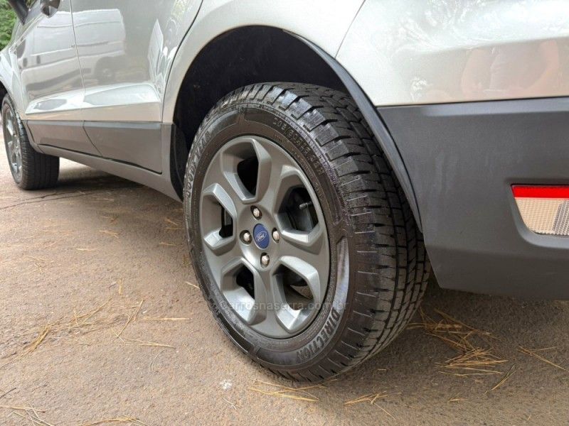 FORD ECOSPORT 1.5 TIVCT FREESTYLE 2017/2018 KASPER VEÍCULOS DOIS IRMÃOS / Carros no Vale