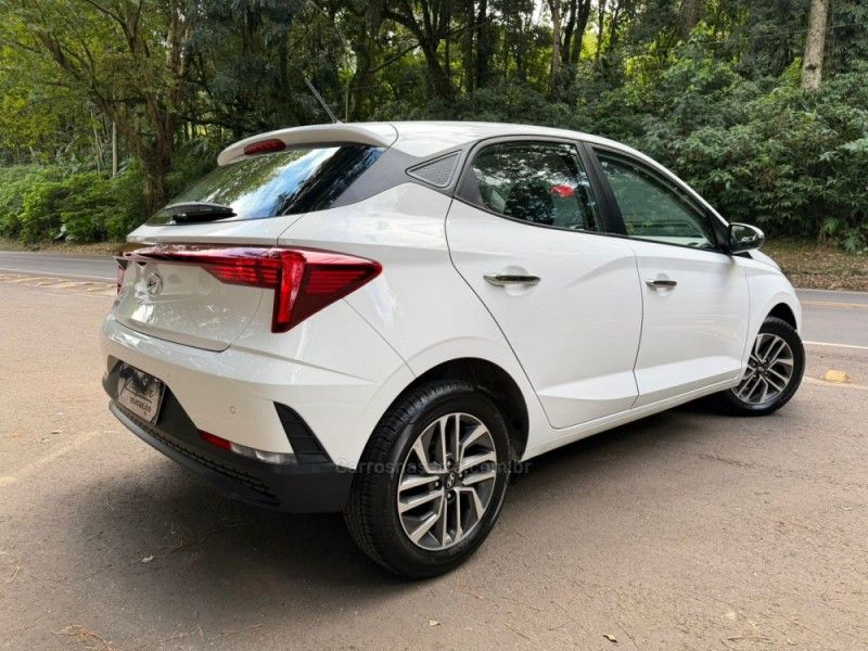 HYUNDAI HB20 1.0 12V LIMITED 2024/2025 KASPER VEÍCULOS DOIS IRMÃOS / Carros no Vale